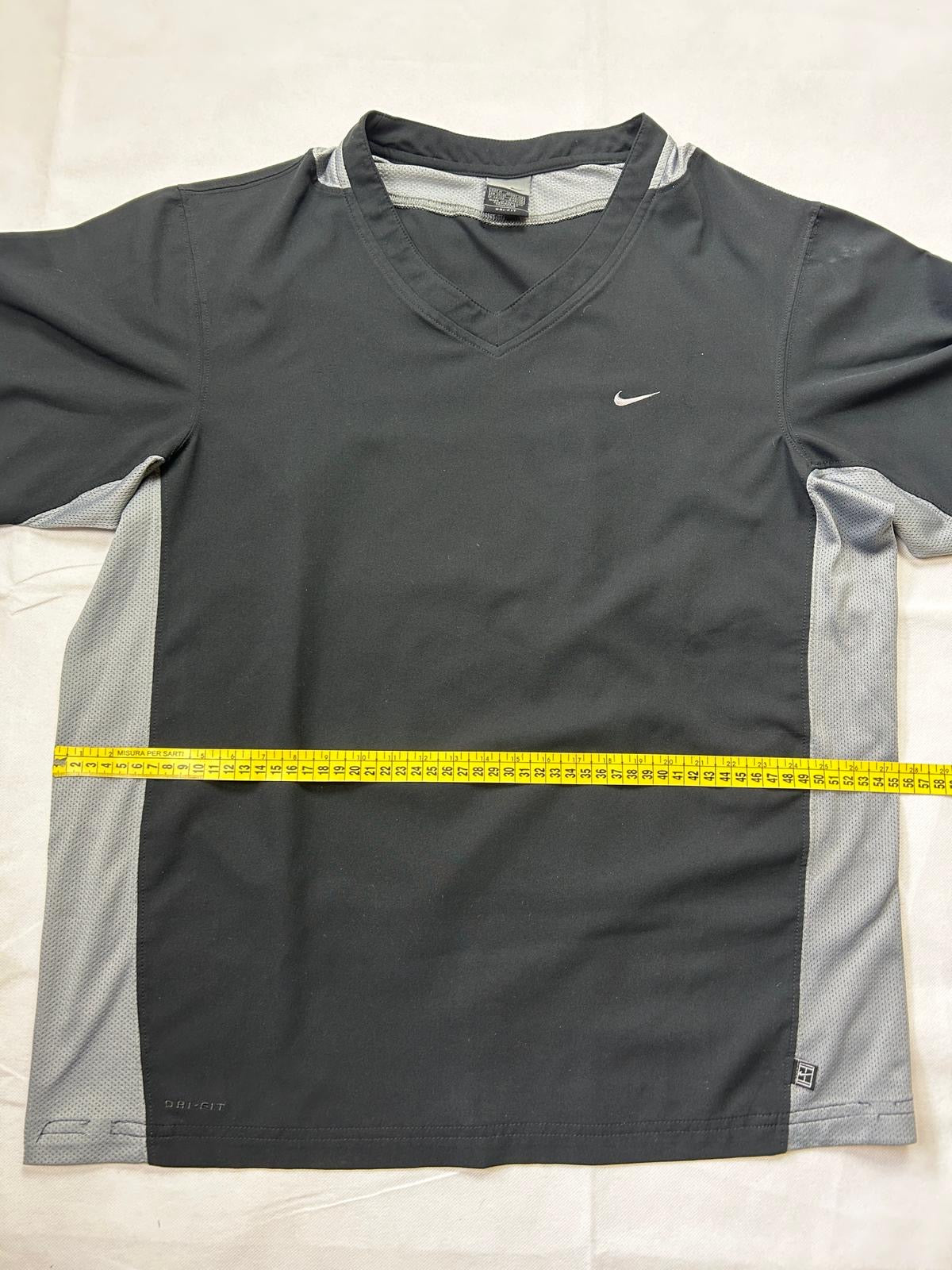 Nike T-shirt (tech)