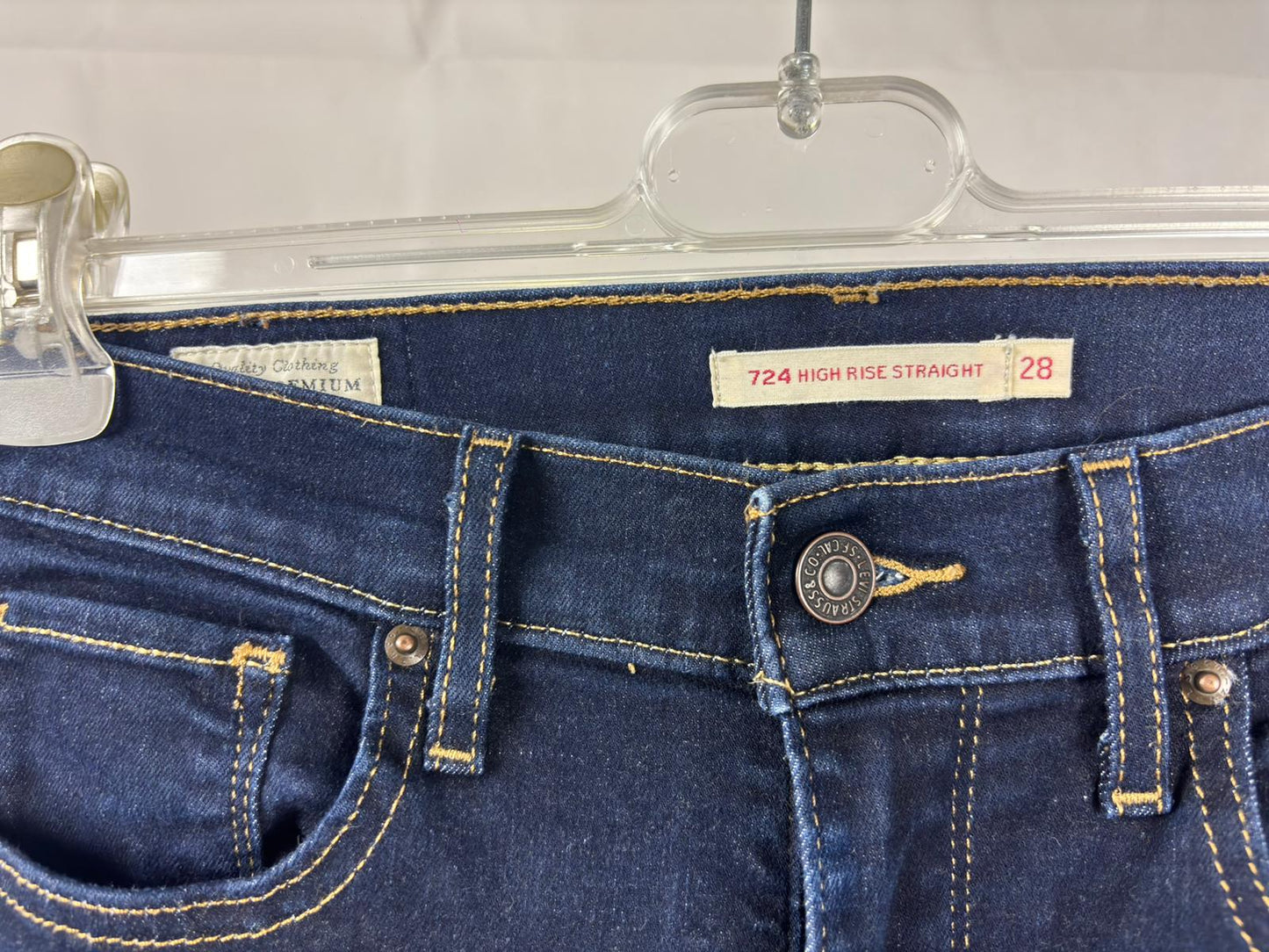 Levi's 724 High Rise Straight