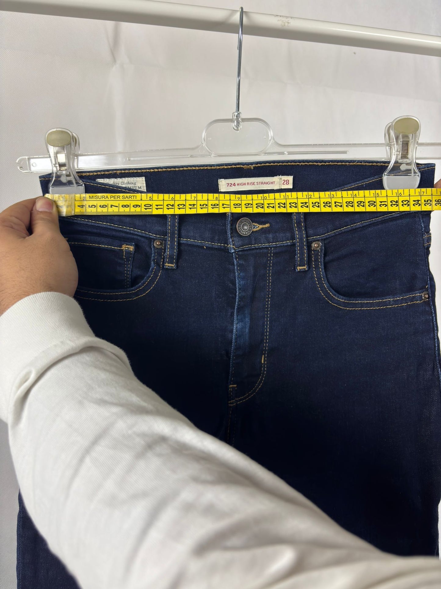 Levi's 724 High Rise Straight