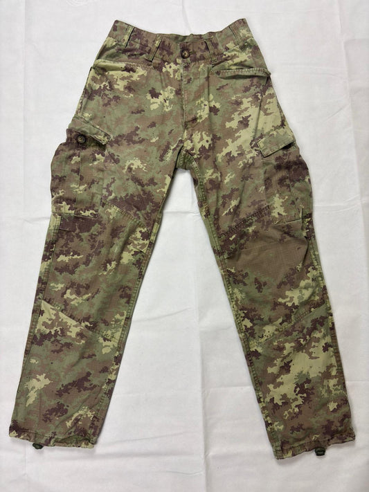 Cargo militare- mimetico (verde scuro)