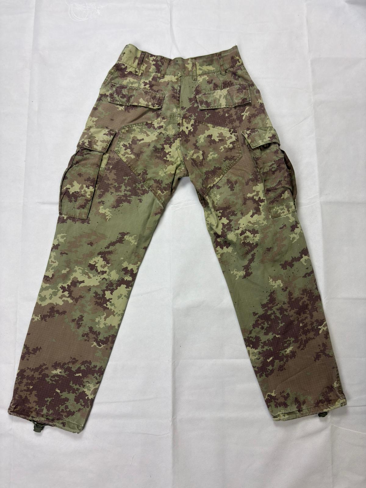 Cargo militare- mimetico (verde scuro)