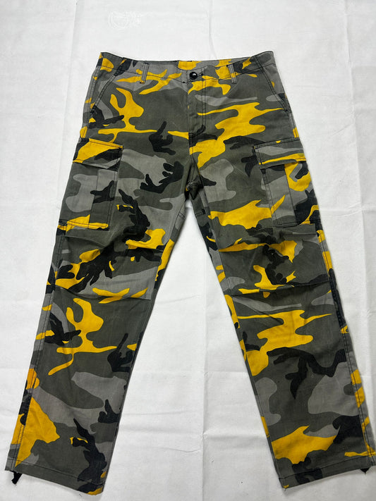 Cargo militare mimetico (giallo)