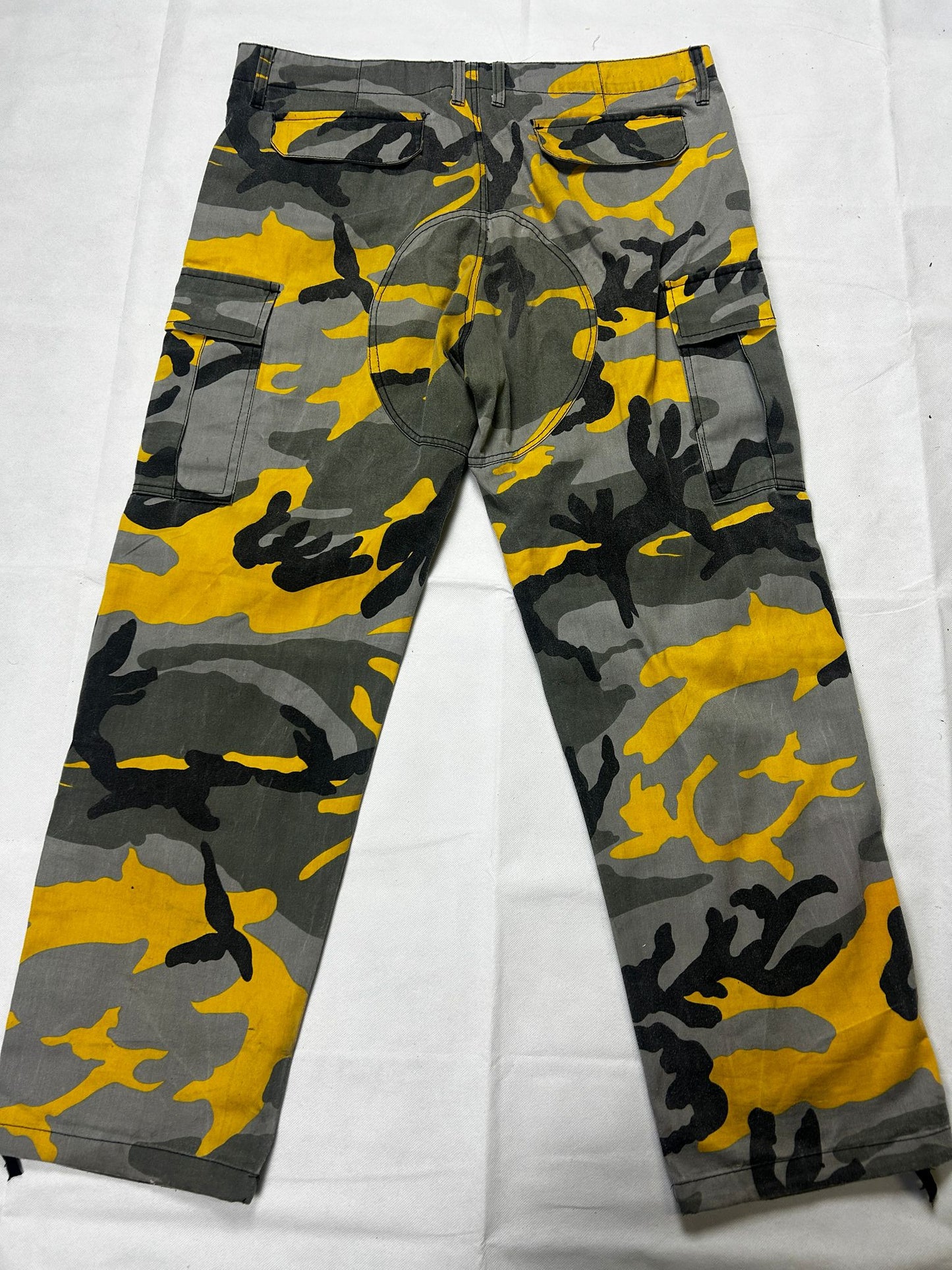 Cargo militare mimetico (giallo)